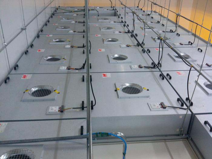 無塵室(潔凈室)FFU安裝在吊頂天花板 無塵室(潔凈室)FFU安裝在吊頂天花板